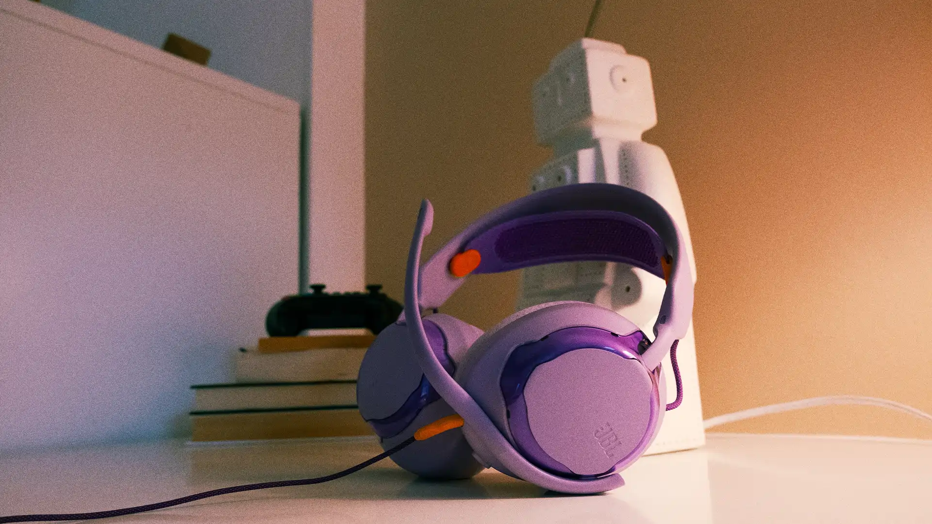jbl-apresenta-novo-fone-gamer-para-elevar-imersao-e-precisao-sonora-a-outro-nivel-2.webp