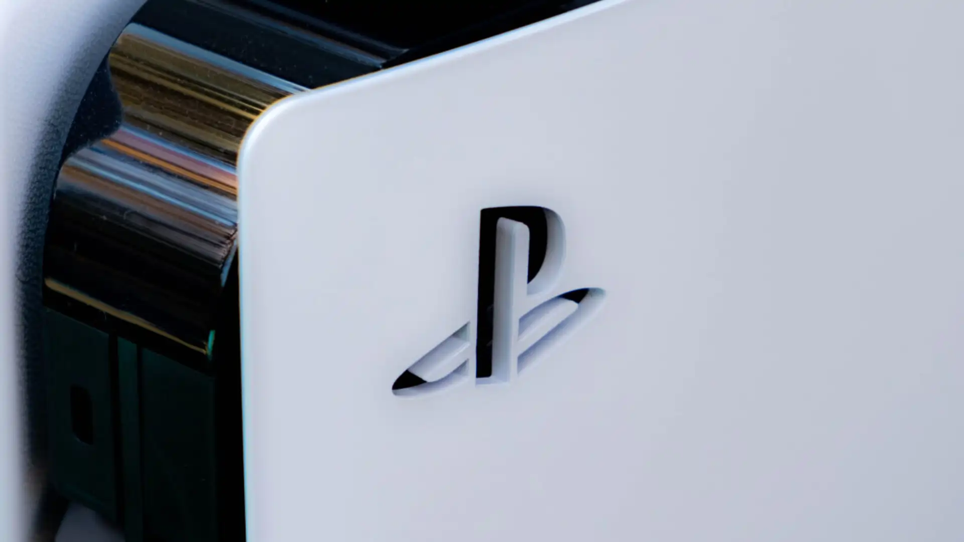 Sony desperta revolta no mercado britânico com fim dos discos de PlayStation