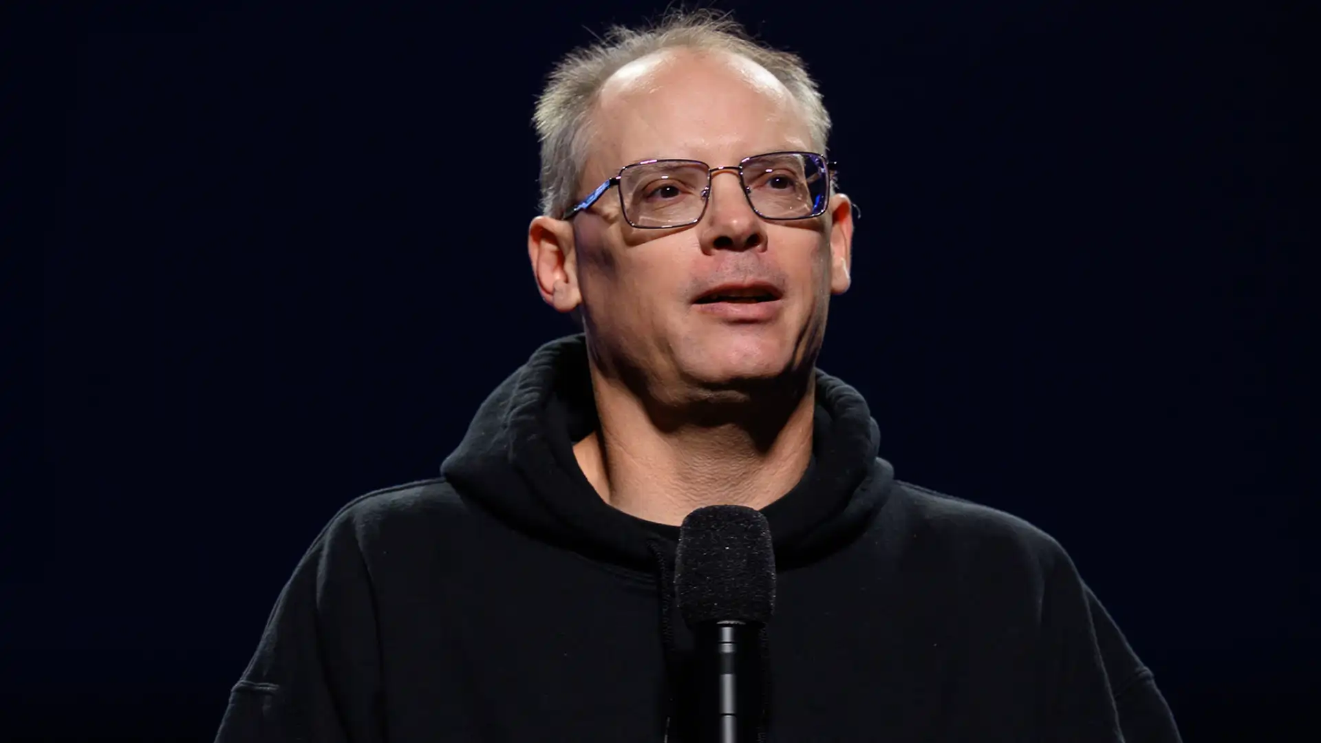 Tim Sweeney ataca Valve por exigir selo de IA no Steam